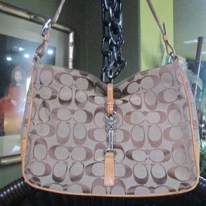 COACH! BAG-10"-8"-2.5">ZIP COMPARTMEN>8" HANDLE DROP>
